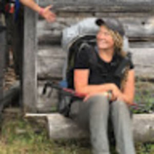 Meet your Posher, Elizabeth